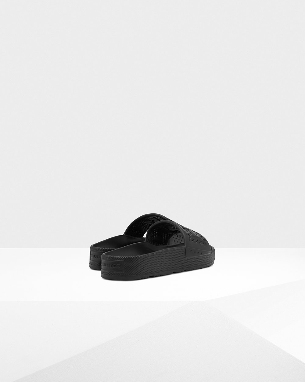 Hunter Original Lightweight Moulded Slides - Buy Online Womens Black - CZVRAK127